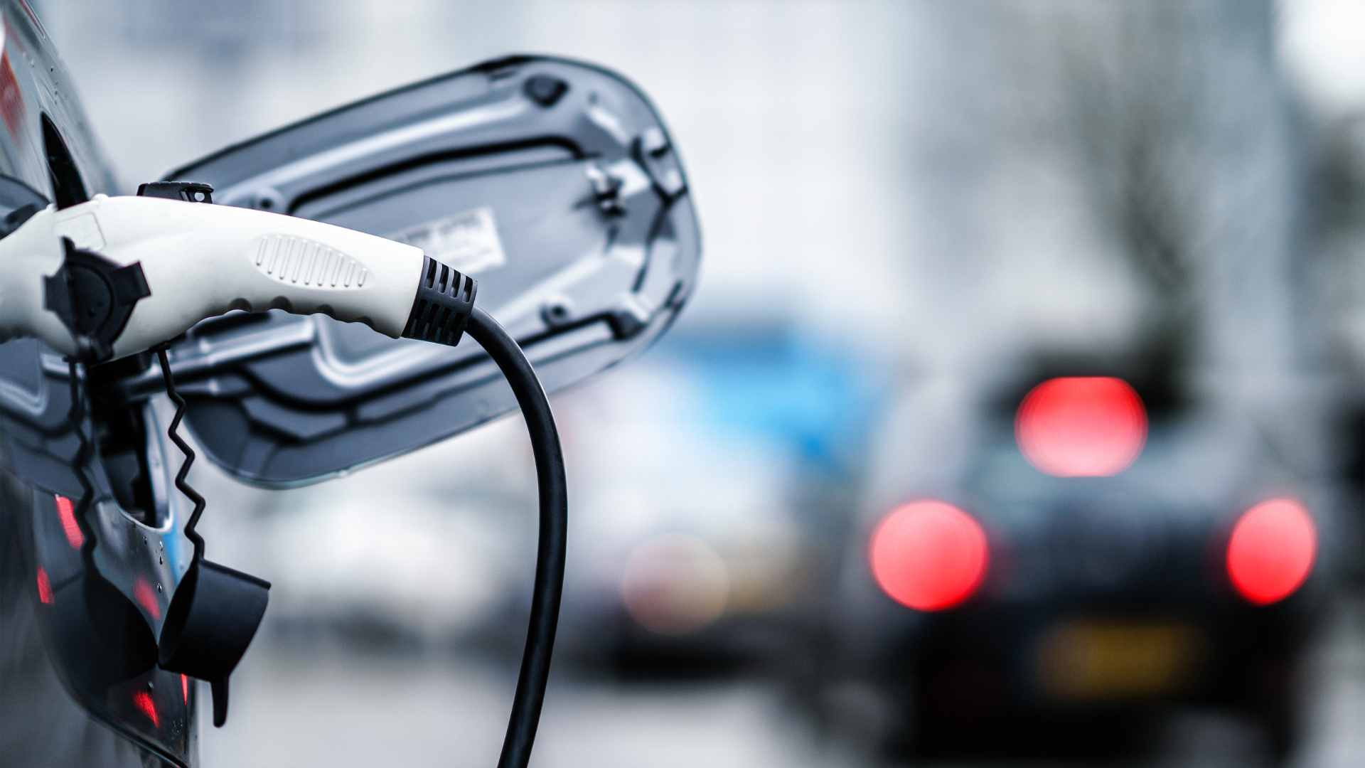 The Benefits and Drawbacks of Buying a Used EV in Canada What You Need